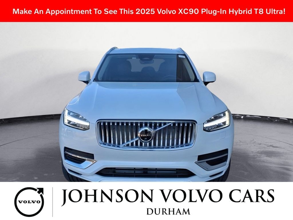 New 2025 Volvo XC90 plug-in hybrid T8 Ultra 7-Seater SUV