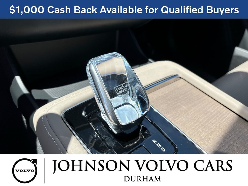 2026 Volvo XC90 Ultra - Photo 23