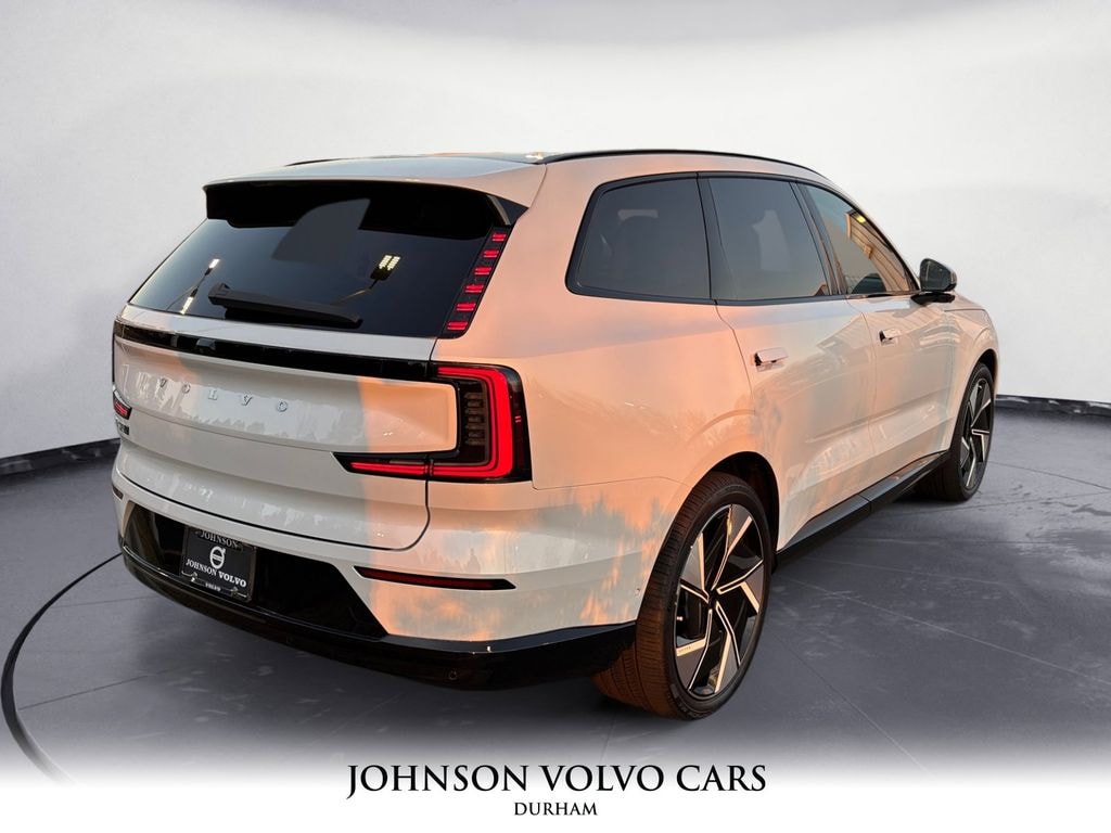 New 2025 Volvo EX90 Twin Motor Ultra 7-Seater SUV