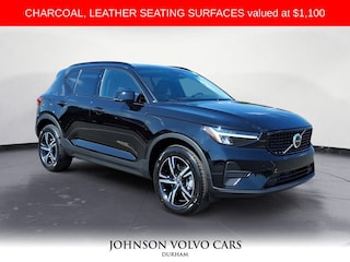 2026 Volvo XC40 B5 Core AWD
