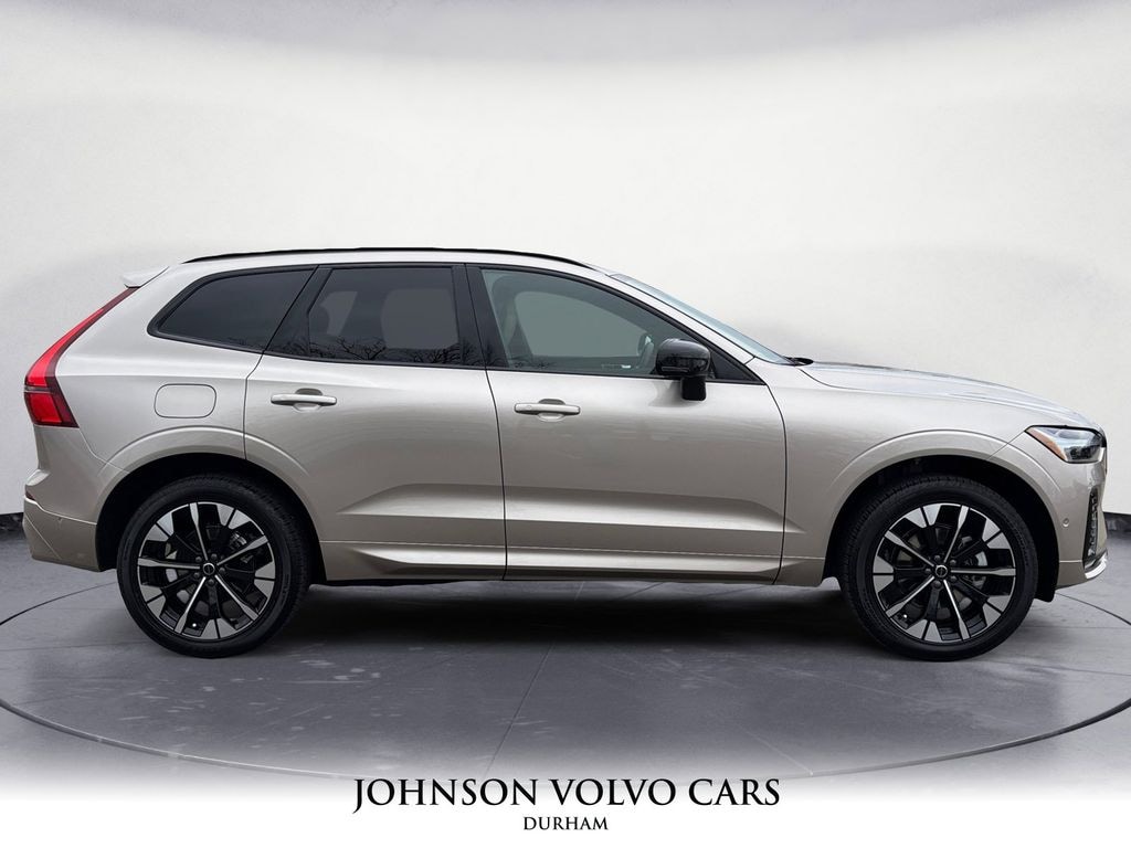 New 2026 Volvo XC60 B5 Plus SUV
