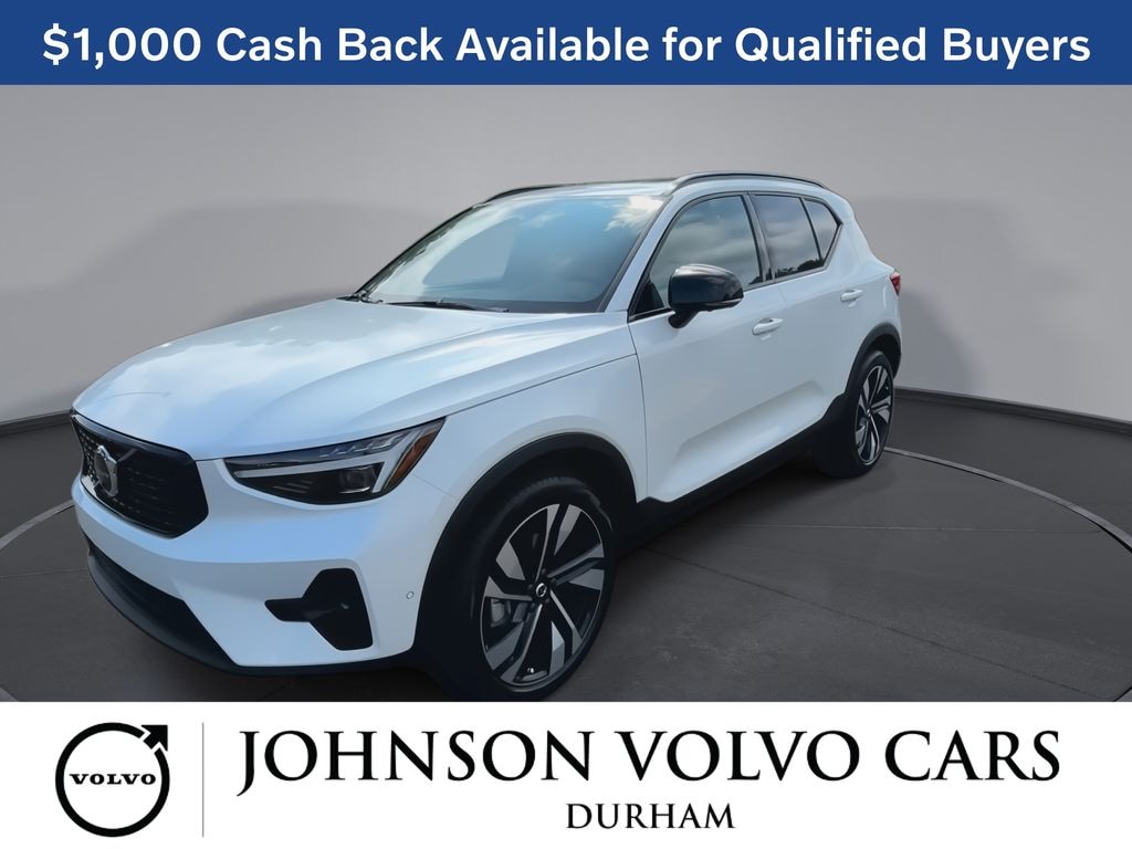 New 2026 Volvo XC40 B5 Ultra SUV