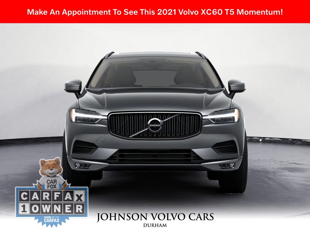 2021 Volvo XC60 T5 Momentum photo 2