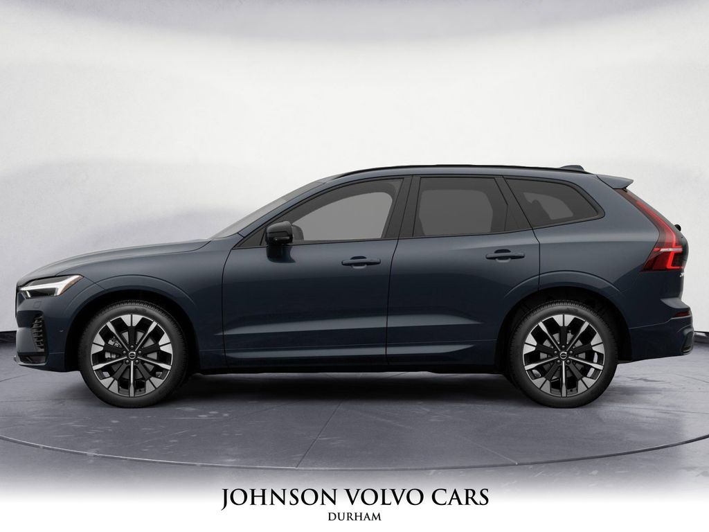 2026 Volvo XC60 B5 Plus photo 2