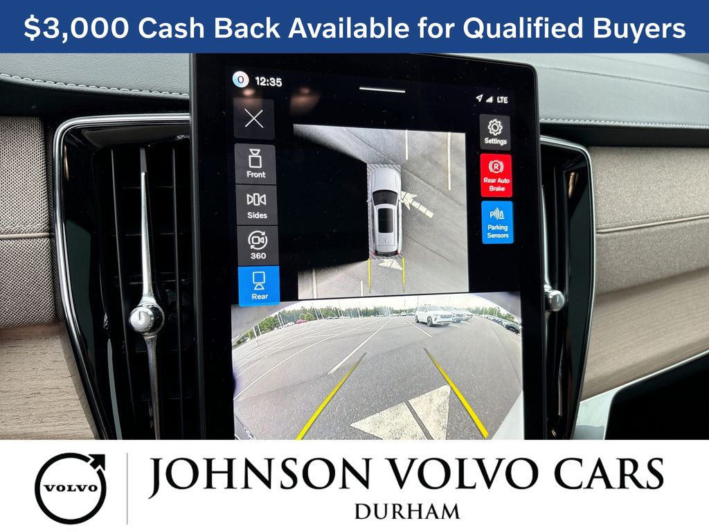 2026 Volvo XC90 Plus - Photo 25
