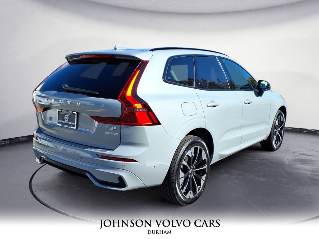 New 2026 Volvo XC60 plug-in hybrid T8 Plus SUV