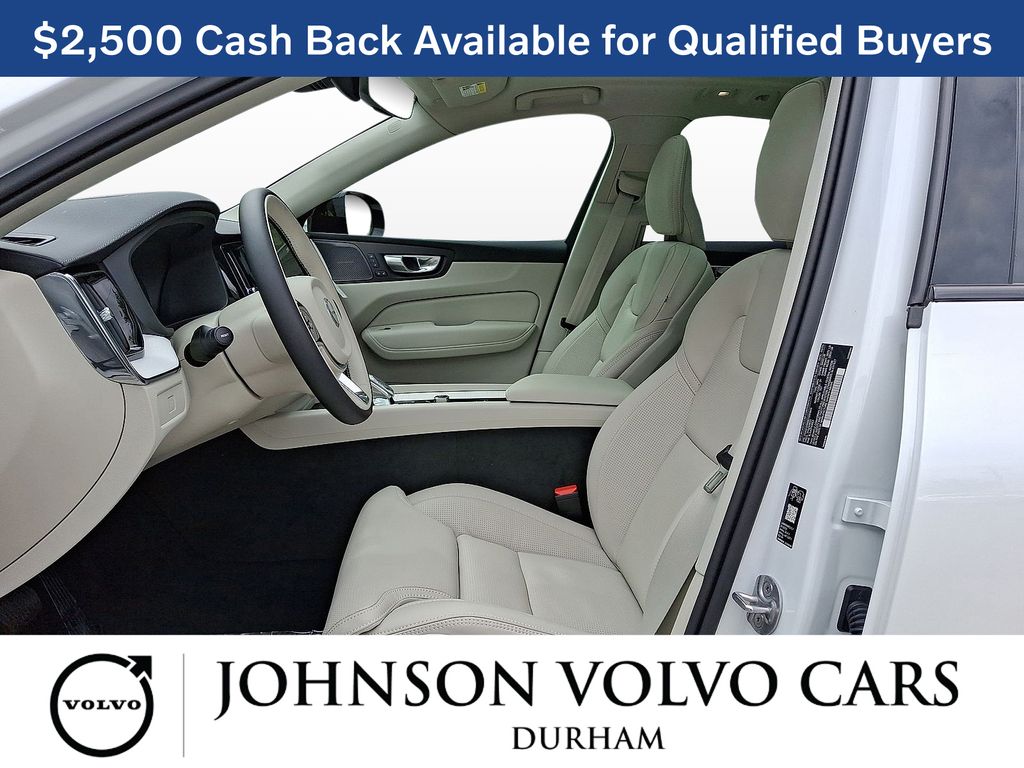 2026 Volvo XC60 Ultra - Photo 14