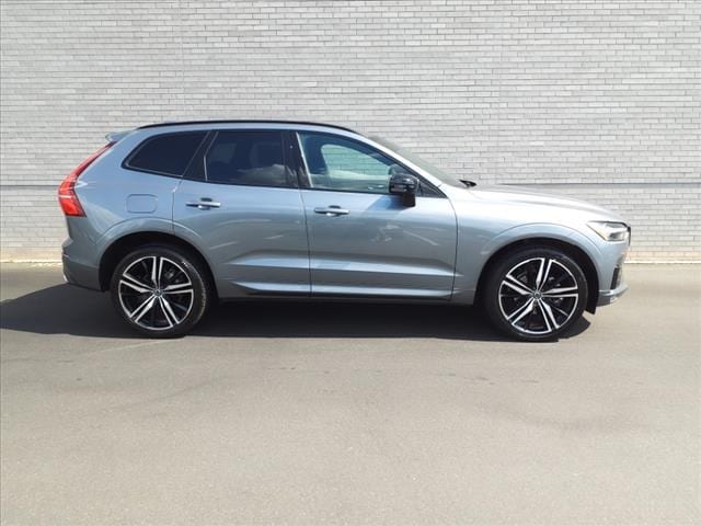 Used 2021 Volvo XC60 R-Design with VIN YV4102DM9M1809569 for sale in Durham, NC