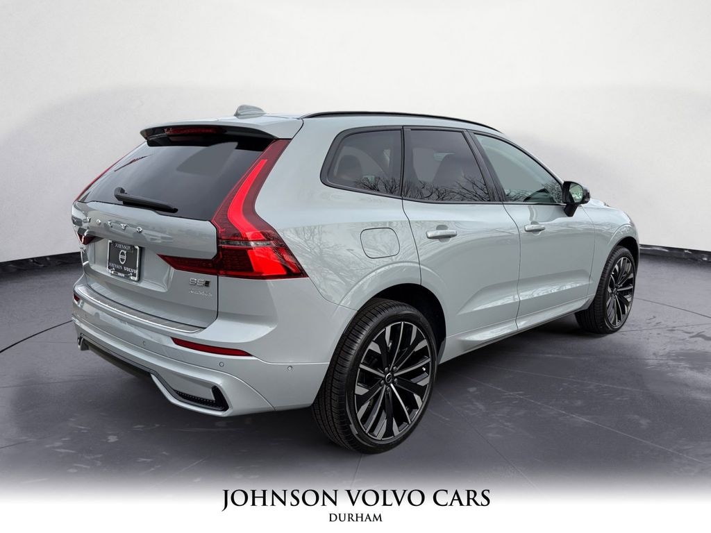New 2026 Volvo XC60 B5 Ultra SUV