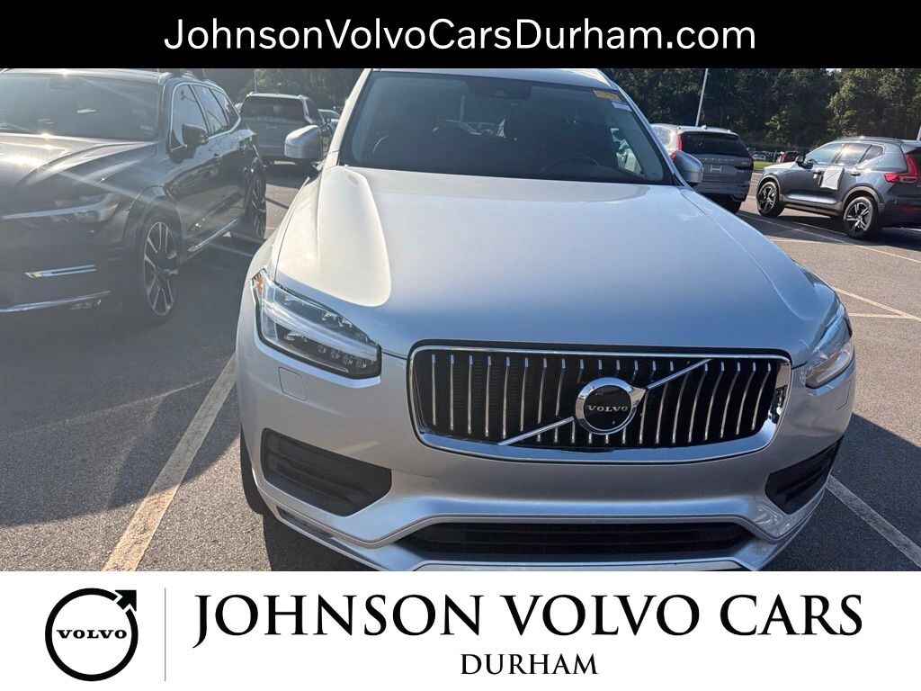 Used 2021 Volvo XC90 T5 Momentum SUV