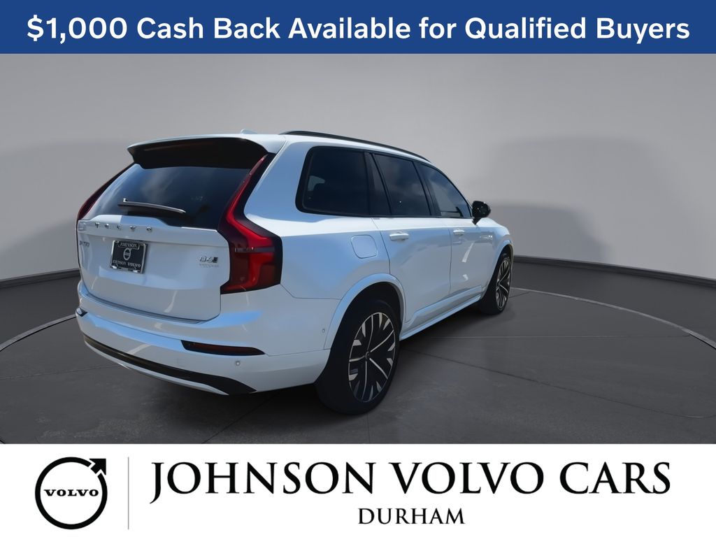 2026 Volvo XC90 Ultra - Photo 8