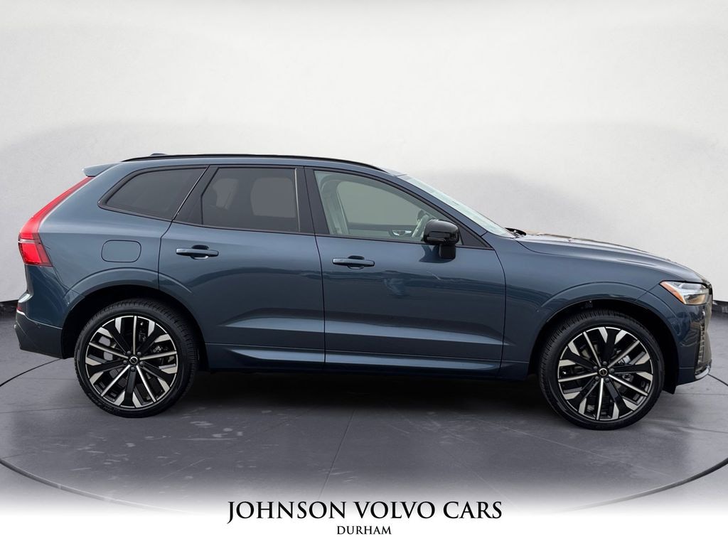 New 2026 Volvo XC60 B5 Ultra SUV