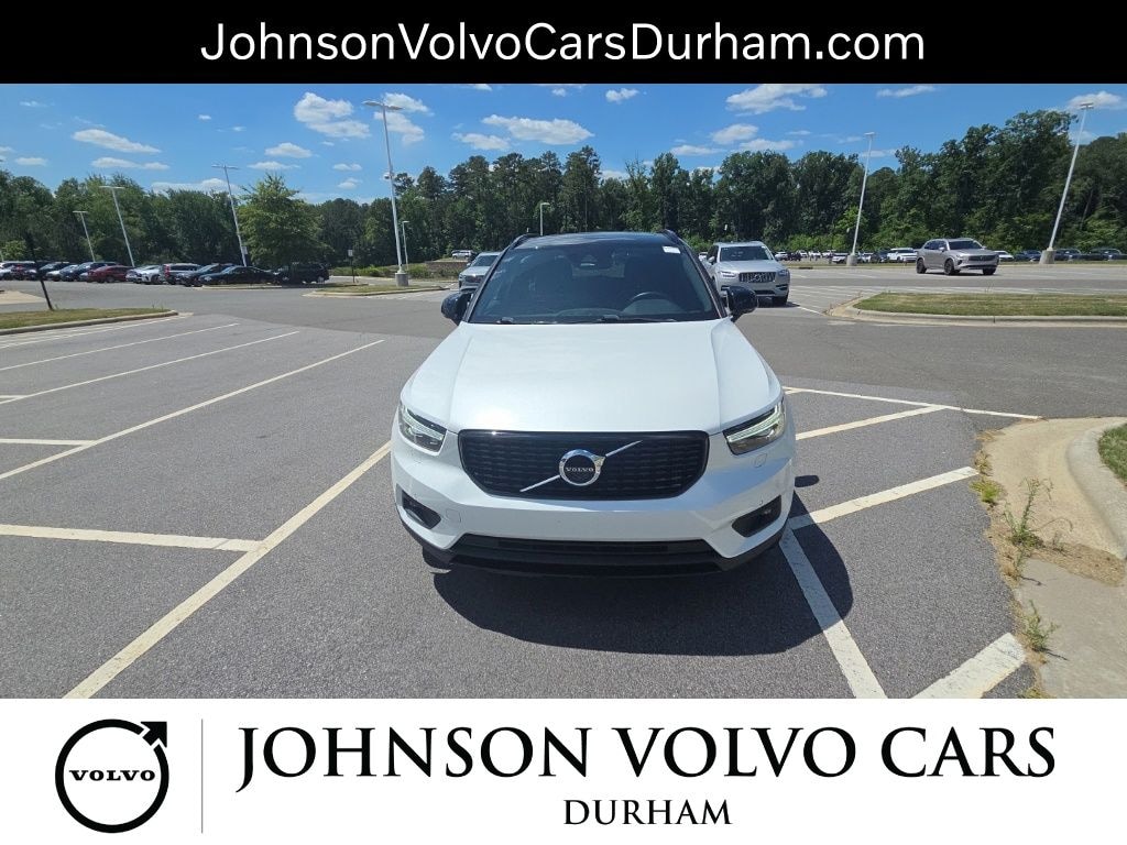 Used 2021 Volvo XC40 R-Design SUV