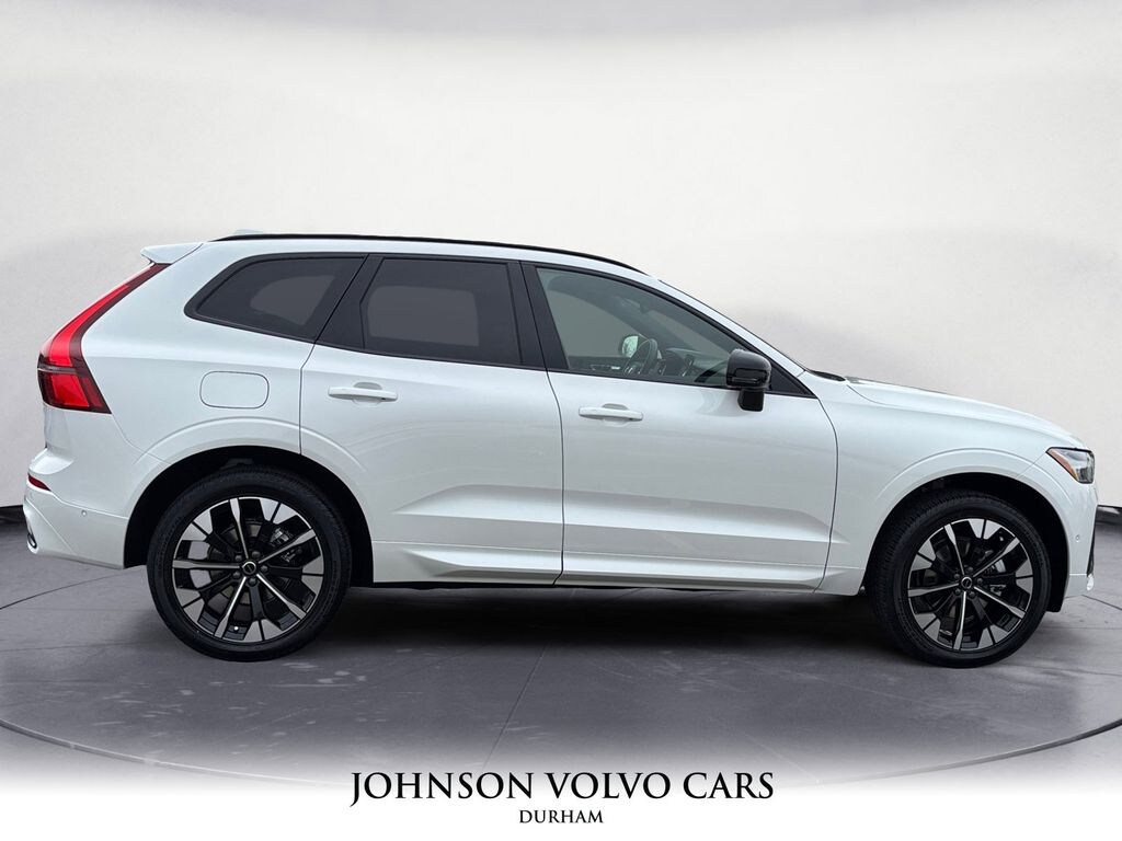 New 2026 Volvo XC60 B5 Plus SUV