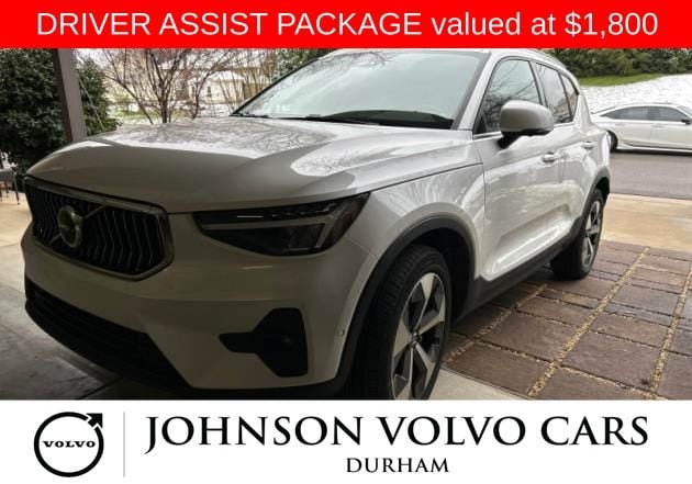 2023 Volvo XC40 B5 Plus Bright AWD's photo