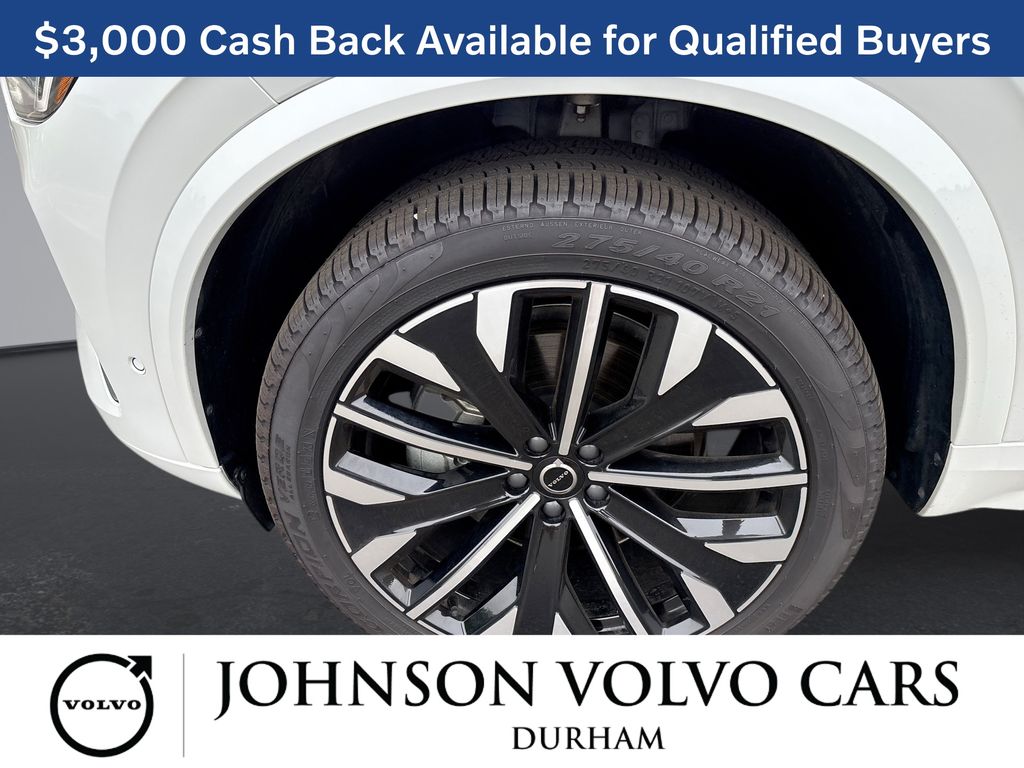 2026 Volvo XC90 Plus - Photo 19