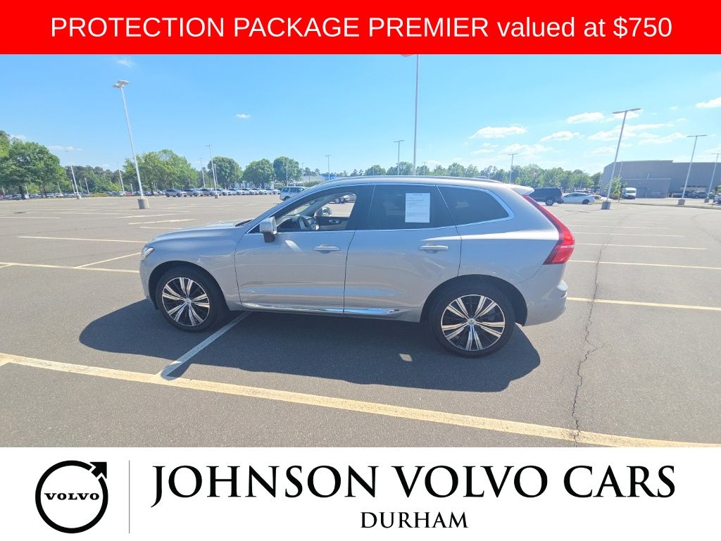 2023 Volvo XC60 B5 Ultimate Bright Theme FWD's photo