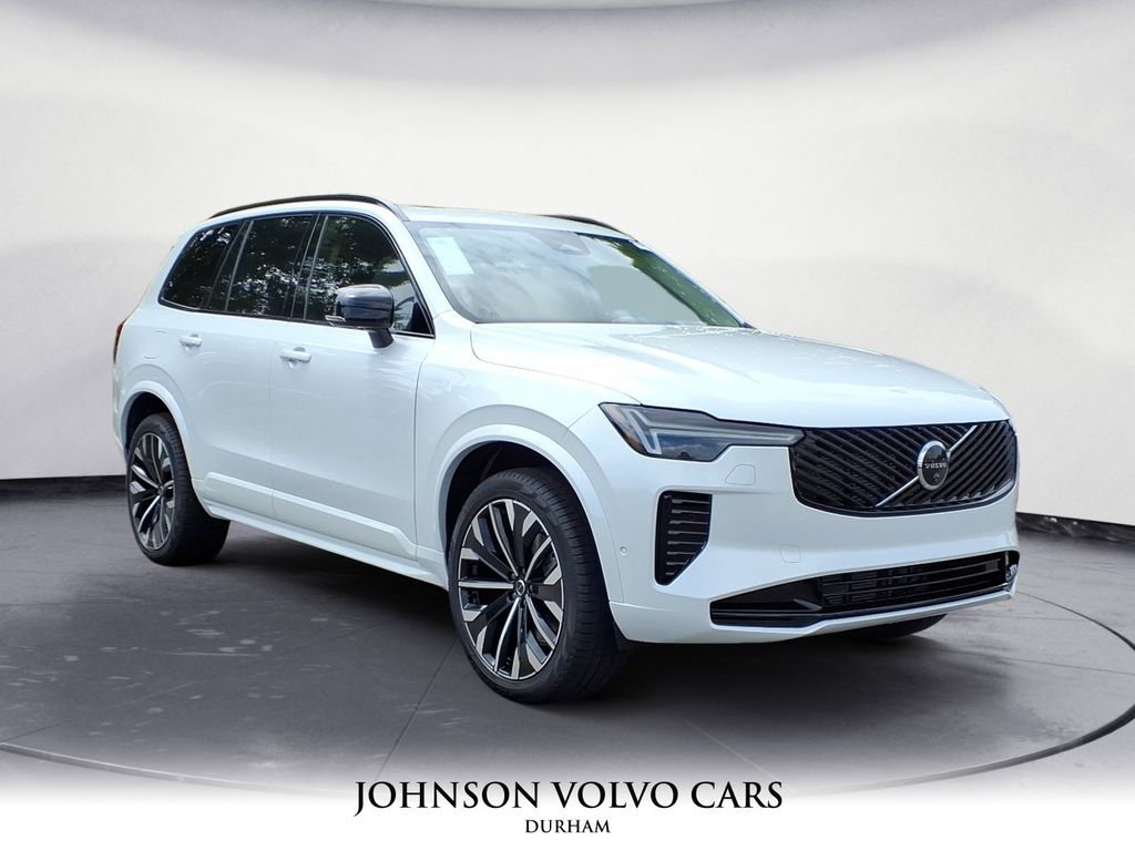 2026 Volvo XC90 B6 Ultra Dark Theme 7-Seater