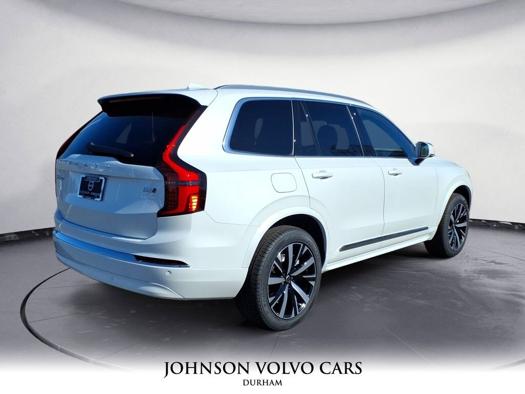 New 2026 Volvo XC90 B6 Core SUV