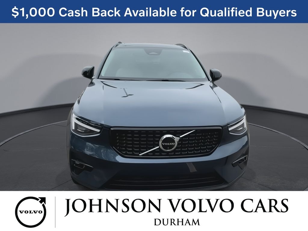 New 2026 Volvo XC40 B5 Plus SUV