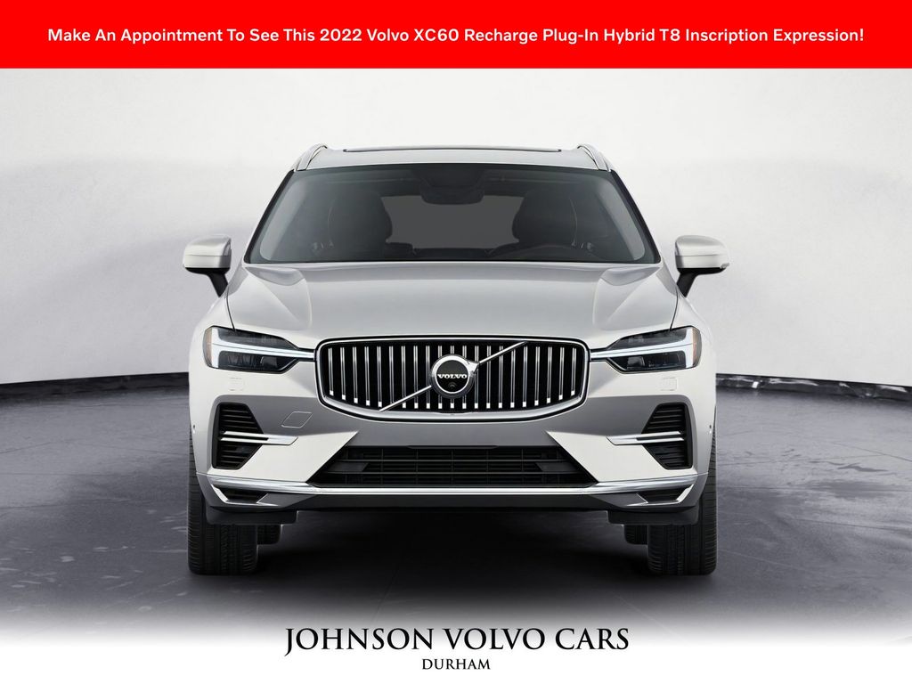 2022 Volvo XC60 Recharge Hybrid T8 Inscription Expression photo 2