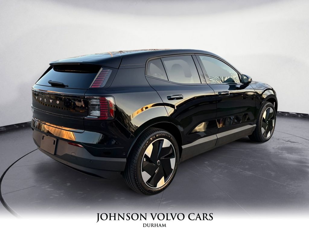 New 2025 Volvo EX30 Twin Motor Ultra SUV