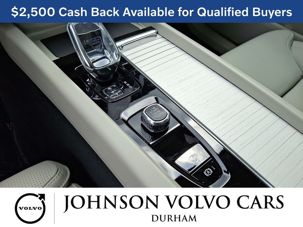 2026 Volvo XC60 Ultra - Photo 15