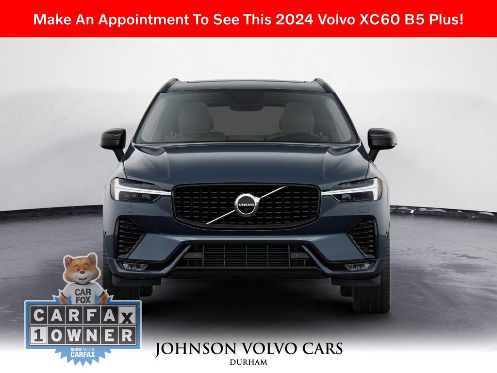 2024 Volvo XC60 B5 Plus photo 2