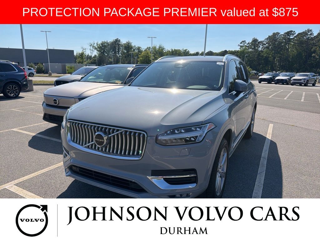 2024 Volvo XC90 B5 Core Bright theme 4WD's photo