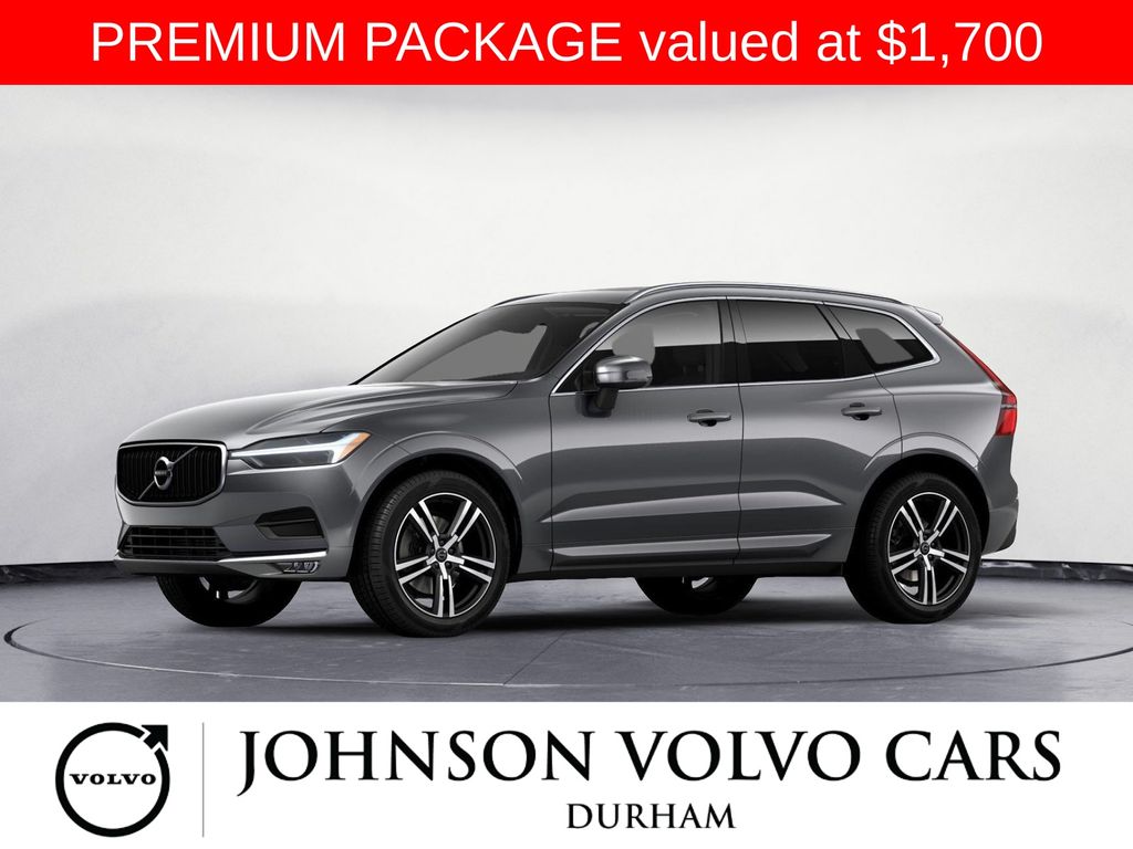 2021 Volvo XC60 Momentum's photo