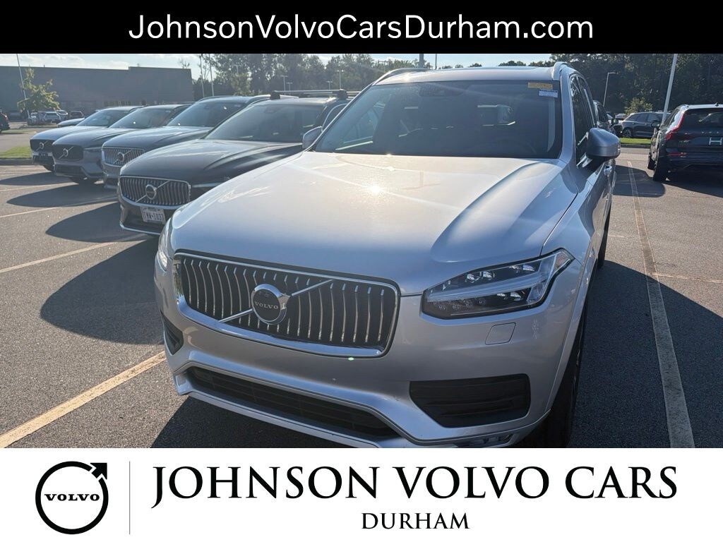 Used 2021 Volvo XC90 T5 Momentum SUV
