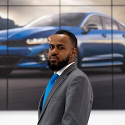 Staff John Starks Kia