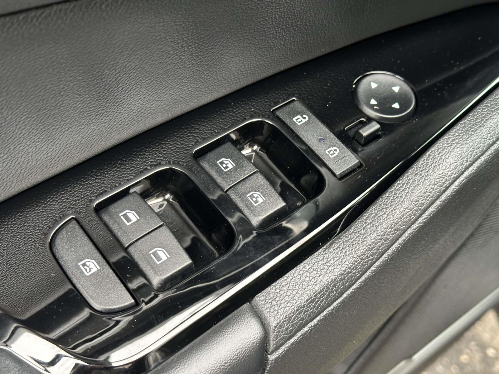 2023 Kia Sportage X-Line - Photo 17