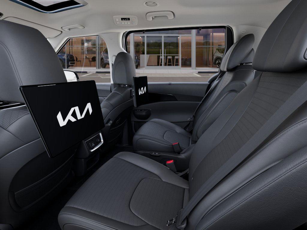 2025 Kia Carnival SX Prestige - Photo 18
