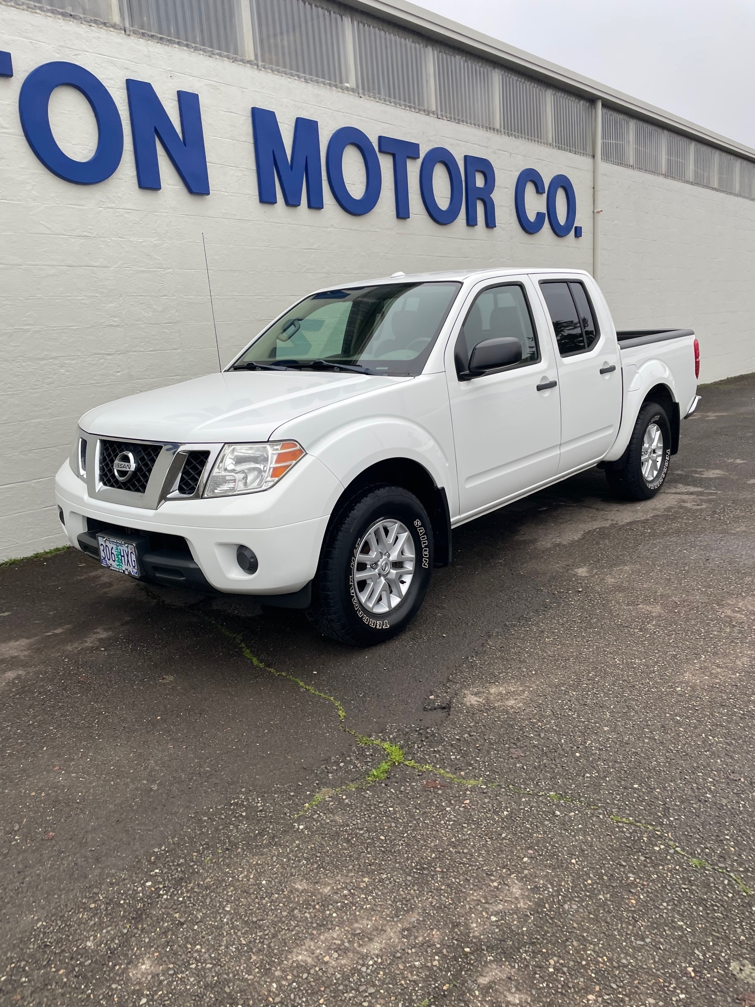 Used 2014 Nissan Frontier SV with VIN 1N6AD0EV6EN745288 for sale in Florence, OR