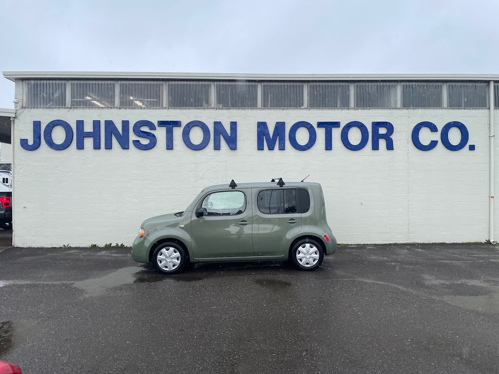 2009 Nissan Cube S photo 2