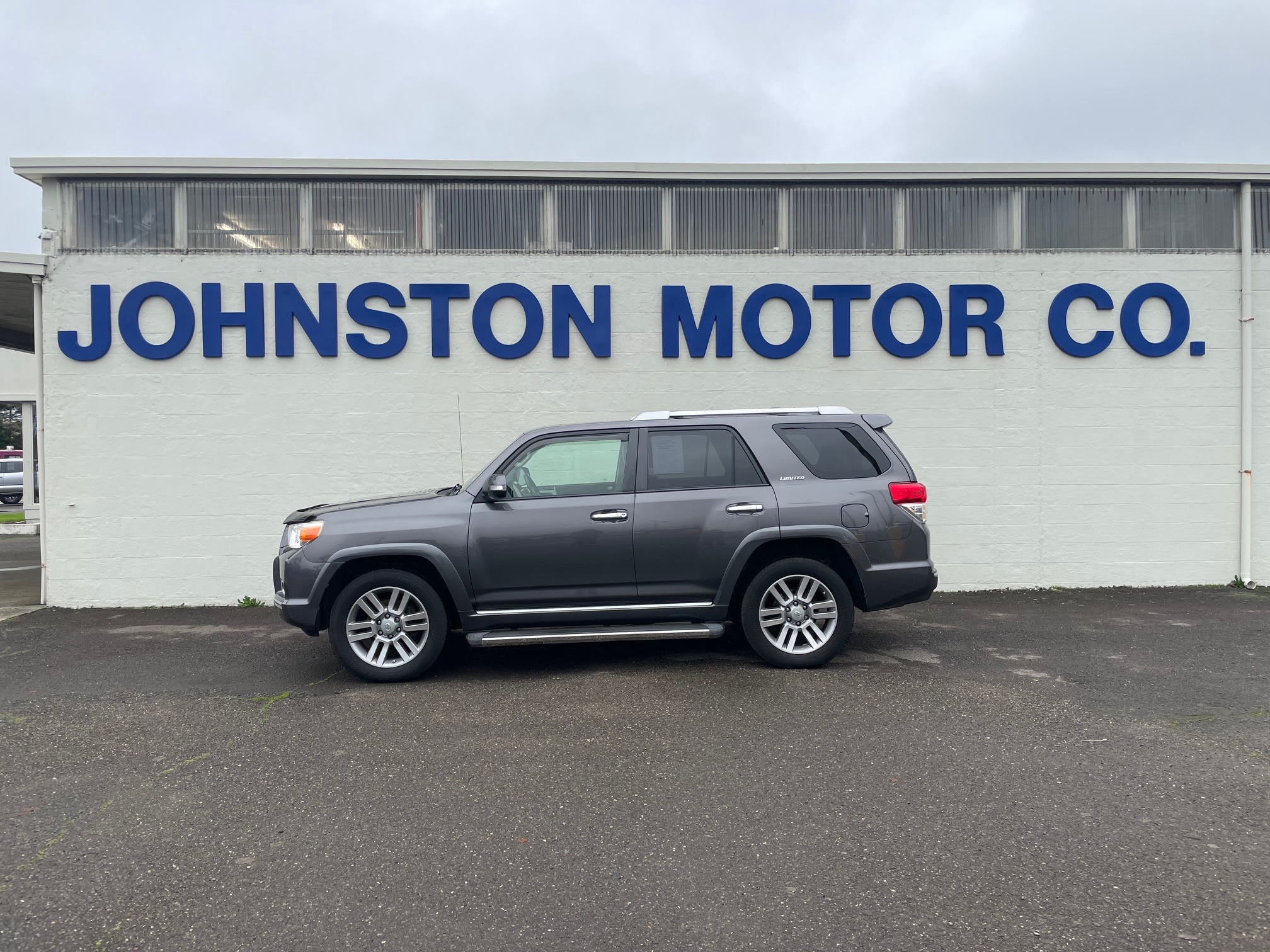 2011 Toyota 4Runner Limited's photo