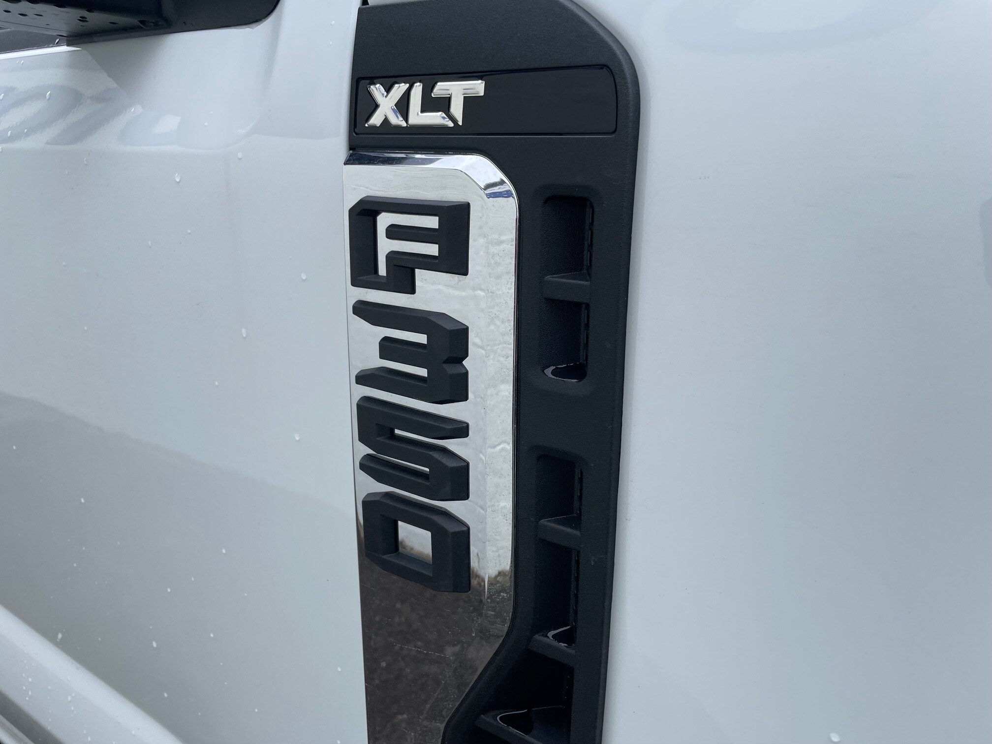 2026 Ford F-350 Super Duty XLT - Photo 24