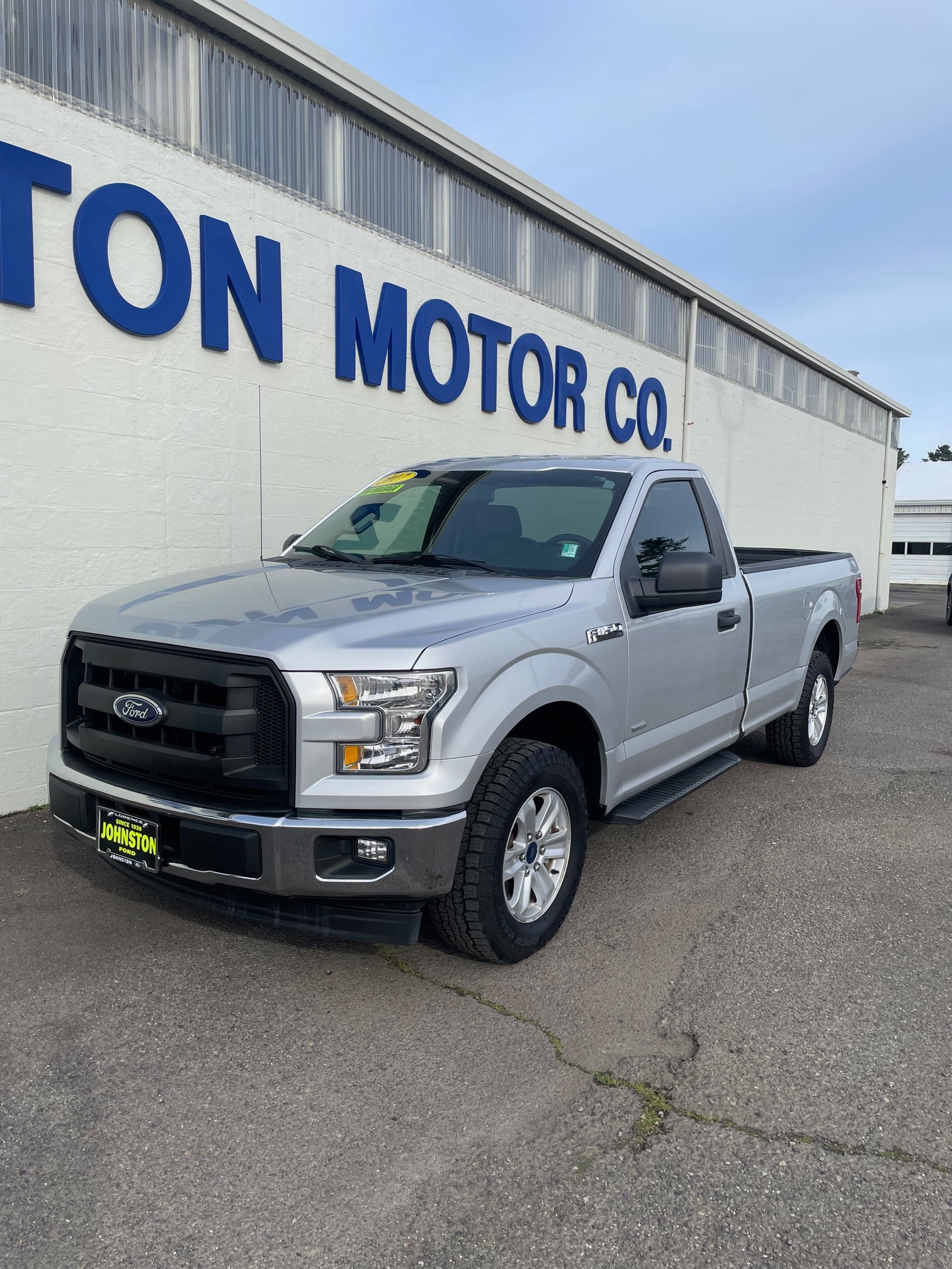 Used 2017 Ford F-150 XL with VIN 1FTMF1CP4HKE21878 for sale in Florence, OR