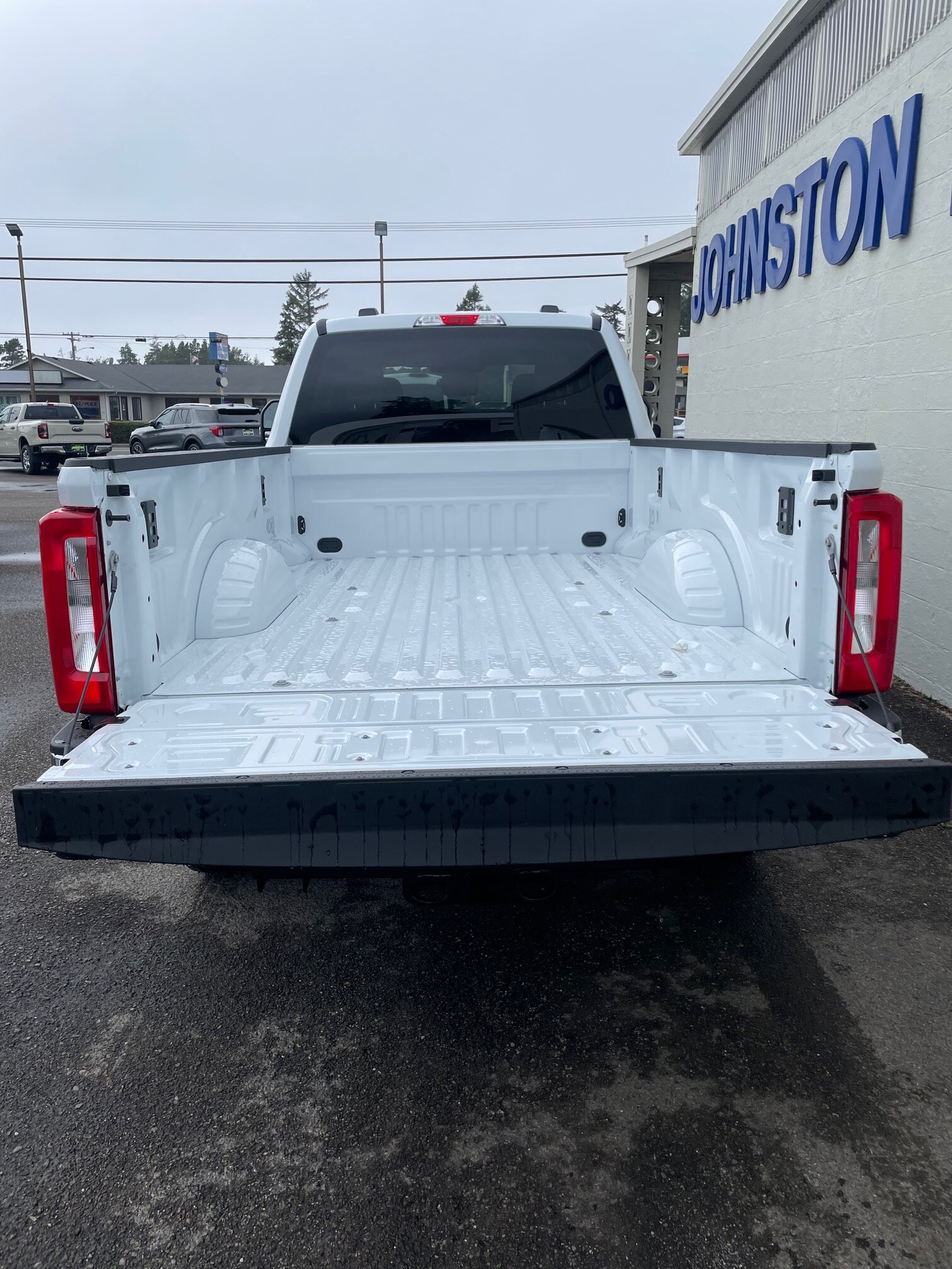 2026 Ford F-350 Super Duty XLT - Photo 9