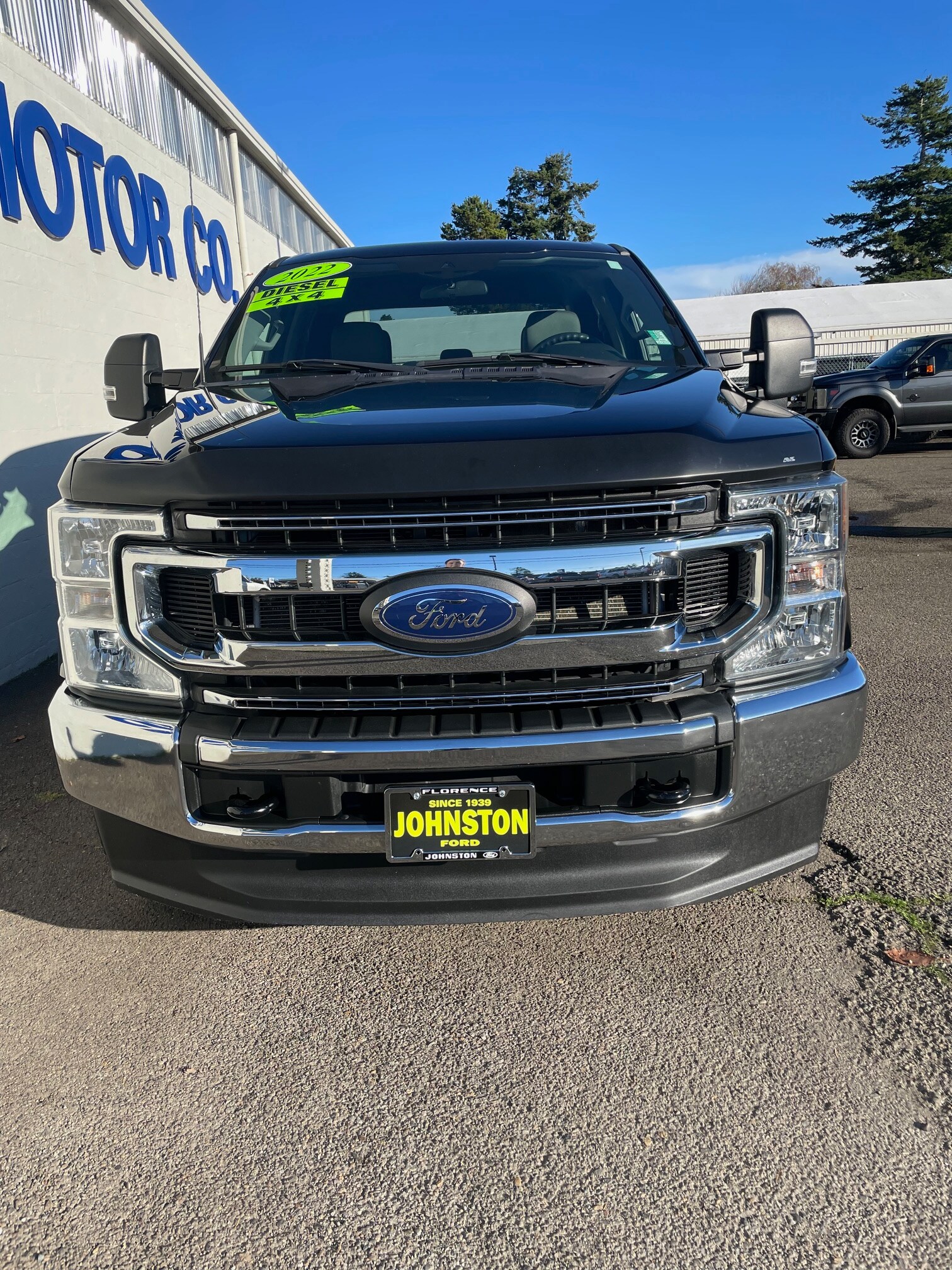 2022 Ford F-250 XLT photo 3