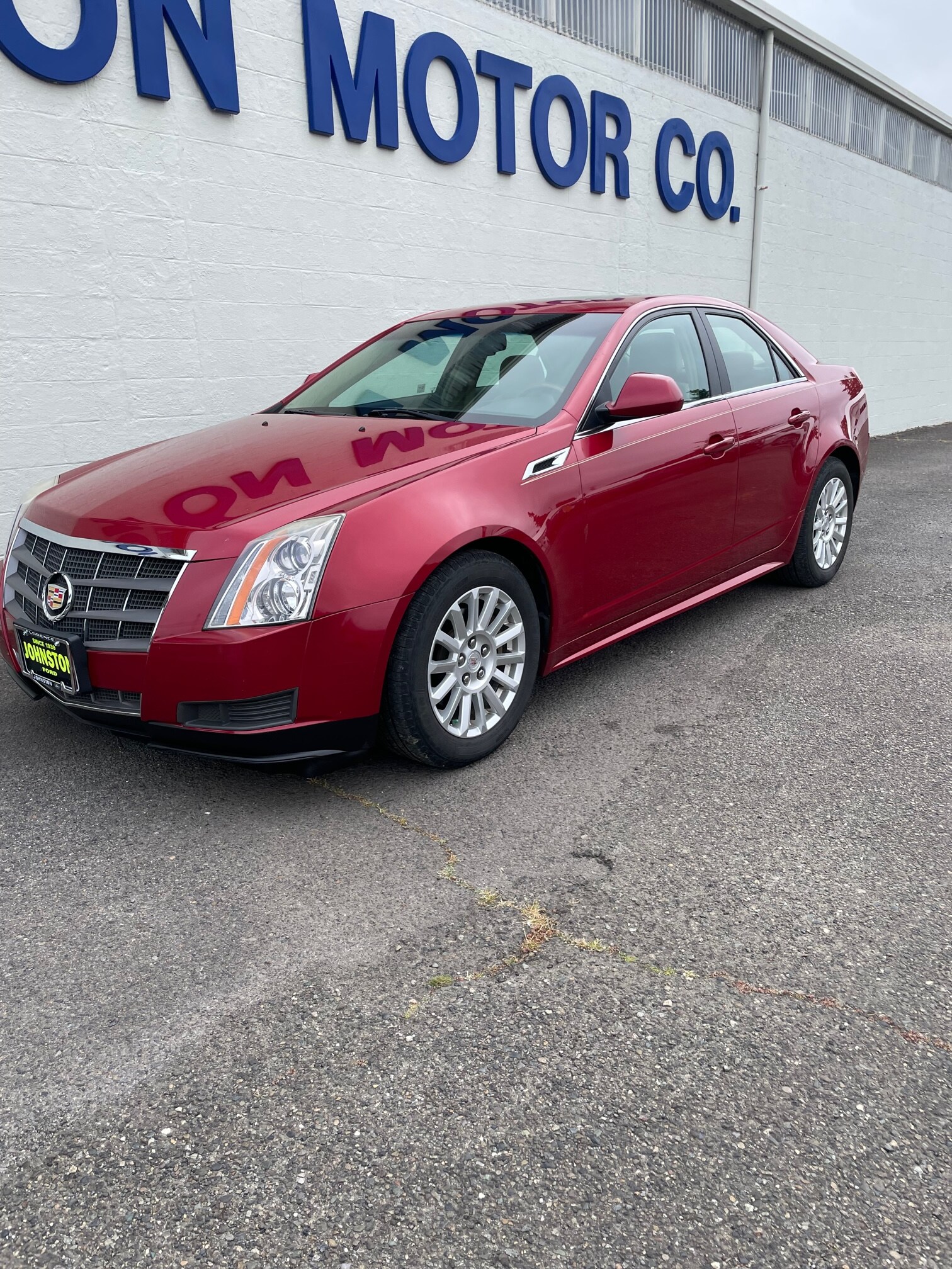 Used 2011 Cadillac CTS Luxury Collection with VIN 1G6DE5EY7B0146724 for sale in Florence, OR