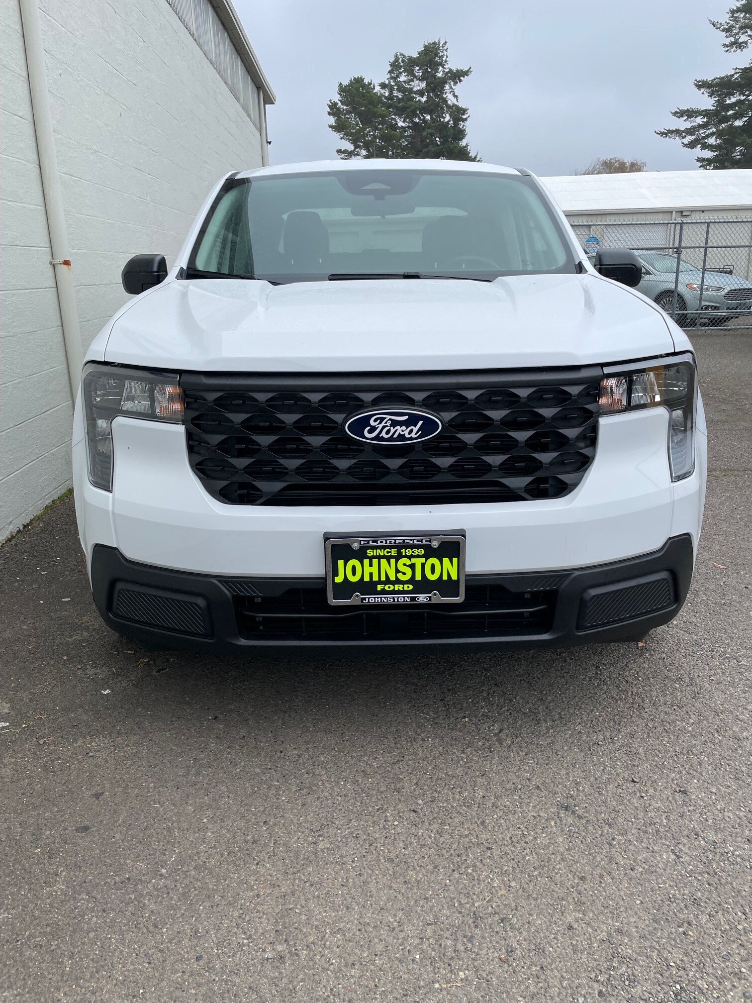 2025 Ford Maverick XL photo 3