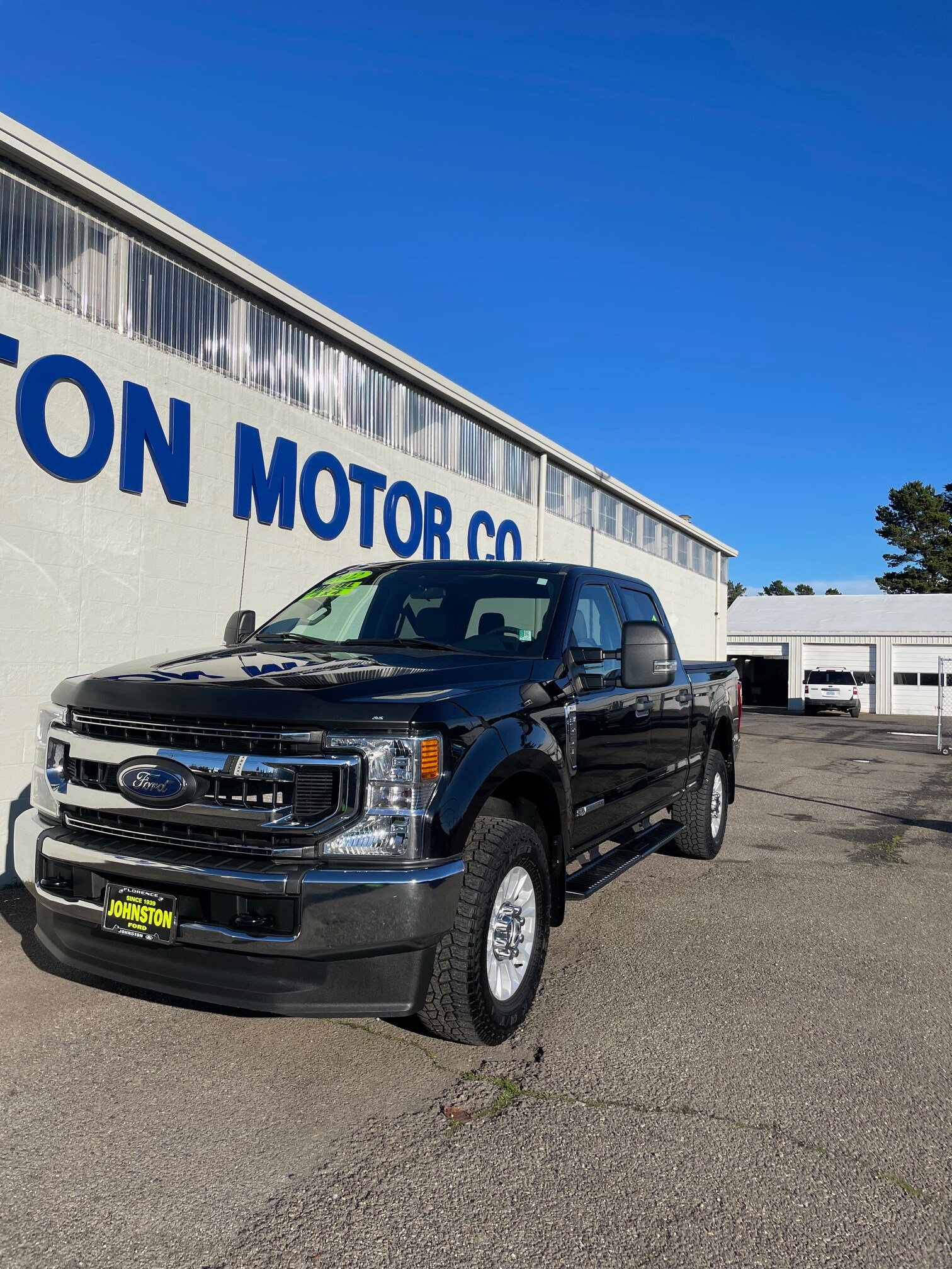 2022 Ford F-250 XLT photo 2