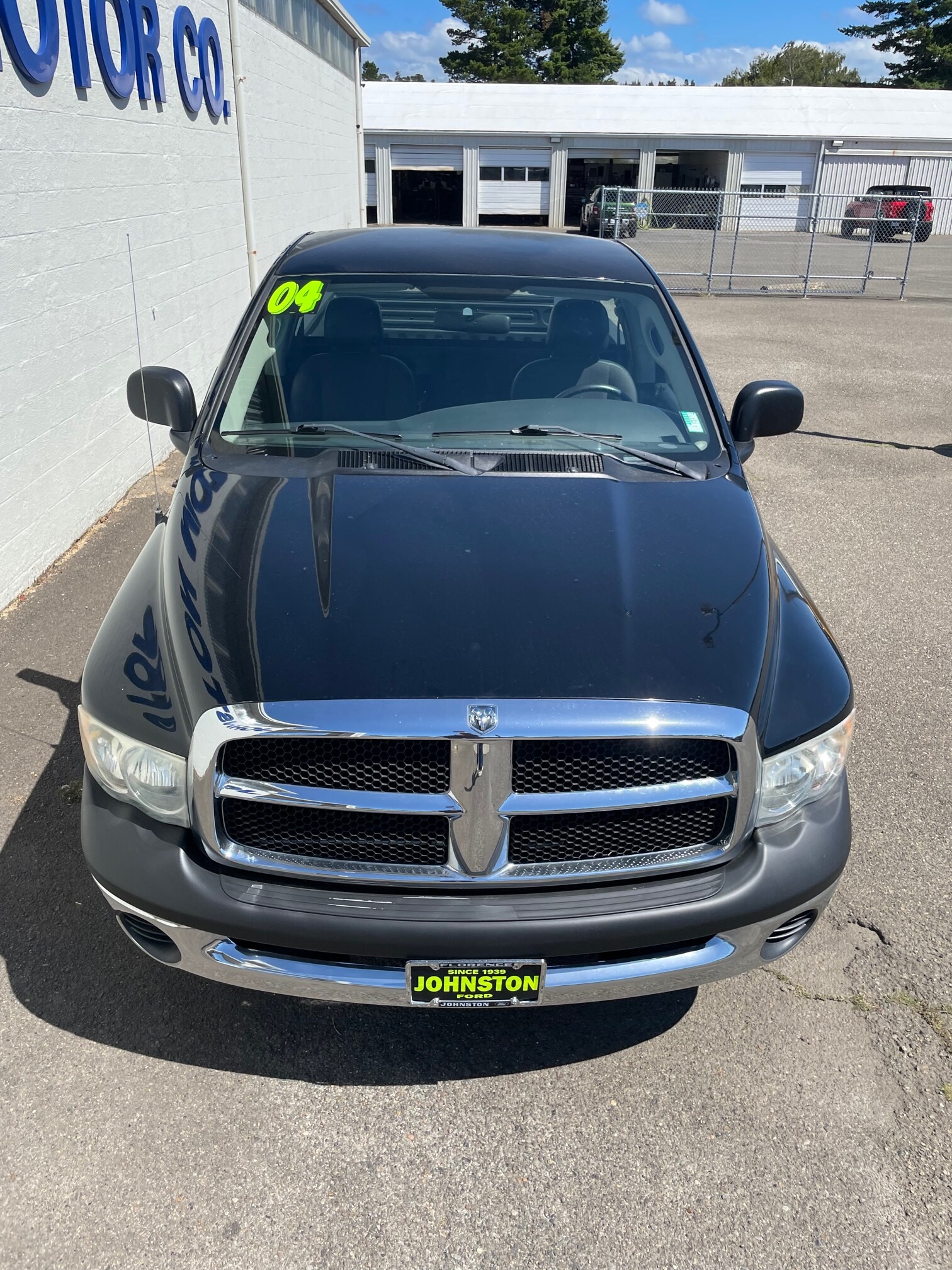 2004 Dodge Ram ST photo 4