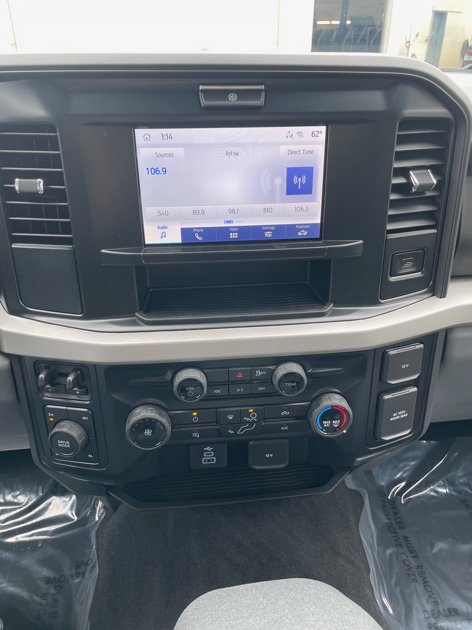2026 Ford F-350 Super Duty XLT - Photo 12