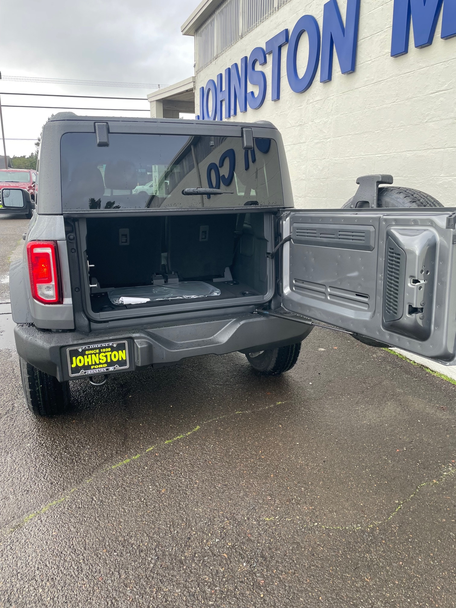 2025 Ford Bronco 2-Door Base - Photo 9