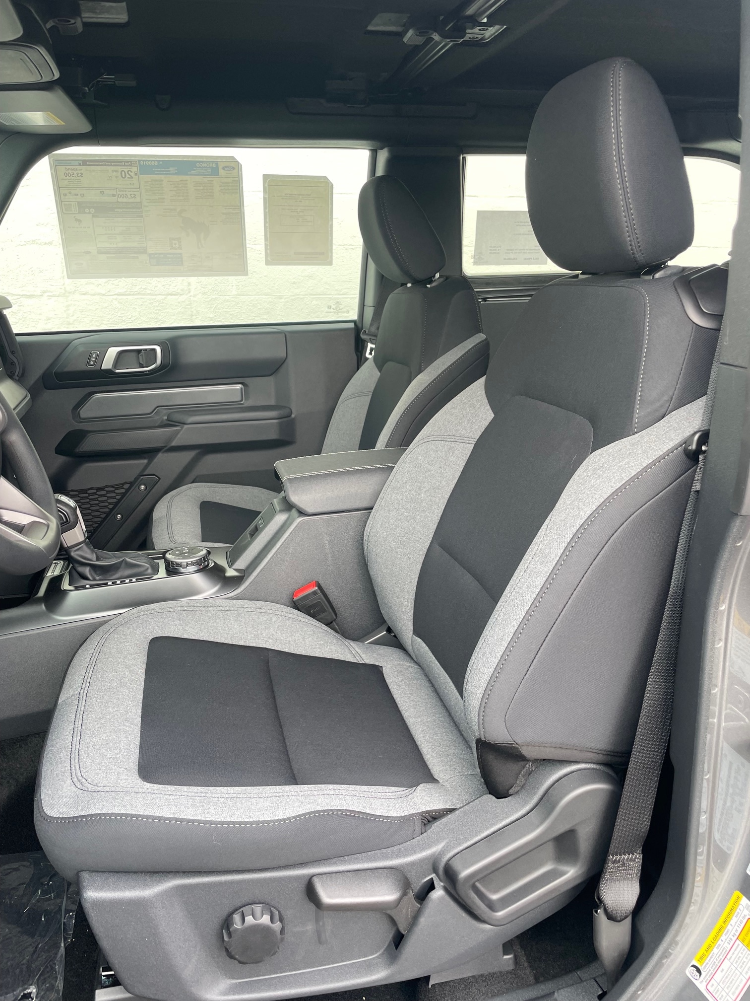 2025 Ford Bronco 2-Door Base - Photo 21