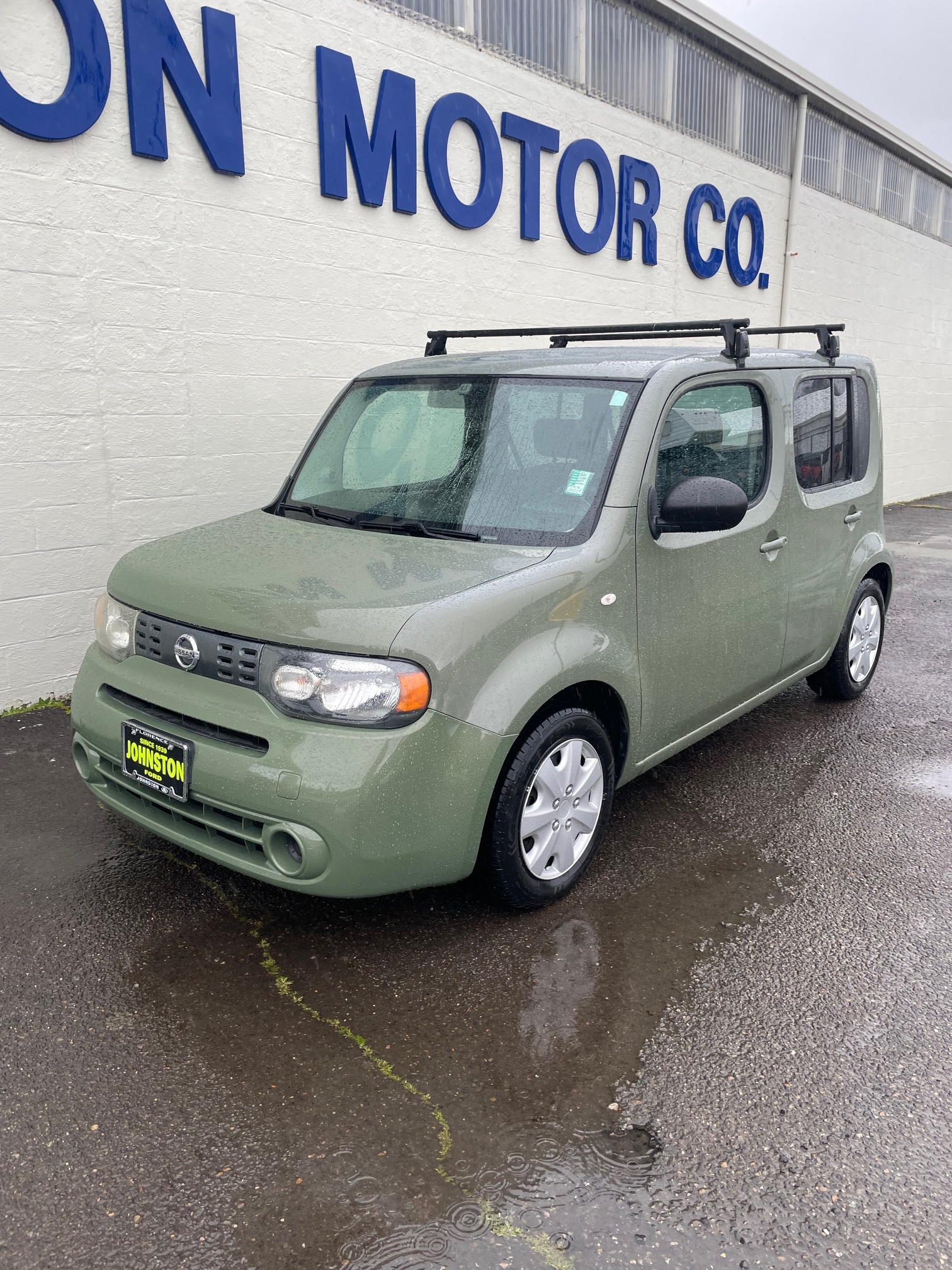 Used 2009 Nissan cube S with VIN JN8AZ28R59T122992 for sale in Florence, OR