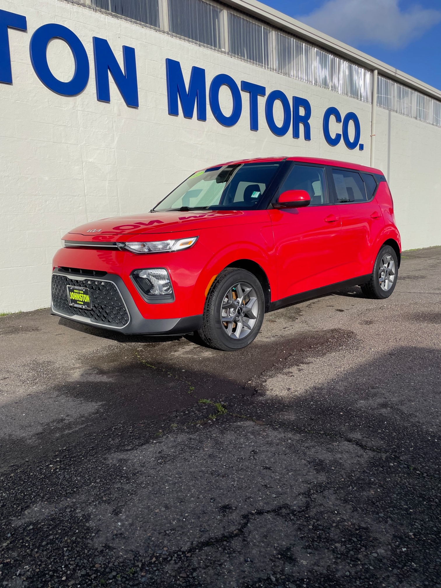Used 2022 Kia Soul LX with VIN KNDJ23AU0N7186400 for sale in Florence, OR